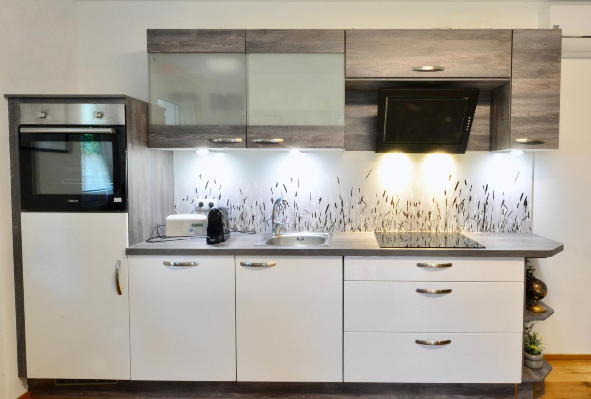 New With Parking And Metro In Front Of The House Apartment Виена Екстериор снимка